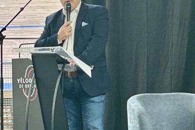 Agrandir l'image 2 sur 3, fenêtre modale