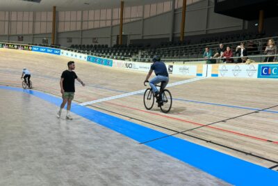 Agrandir l'image 10 sur 20, fenêtre modale