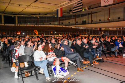 Agrandir l'image 12 sur 14, fenêtre modale