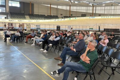 Agrandir l'image 2 sur 3, fenêtre modale